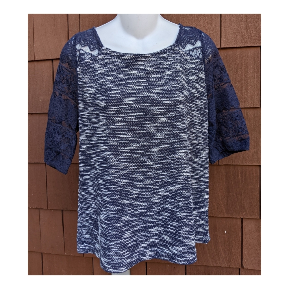 Anthropologie Postmark blue lace half sleeve blouse medium
